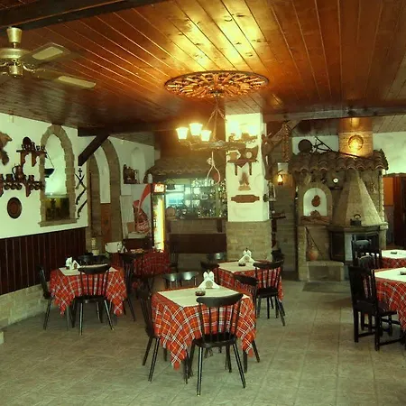 Hotel къща